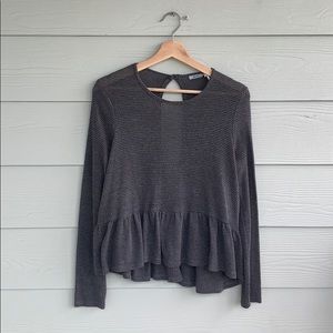 Urban Outfitters sweater | size M